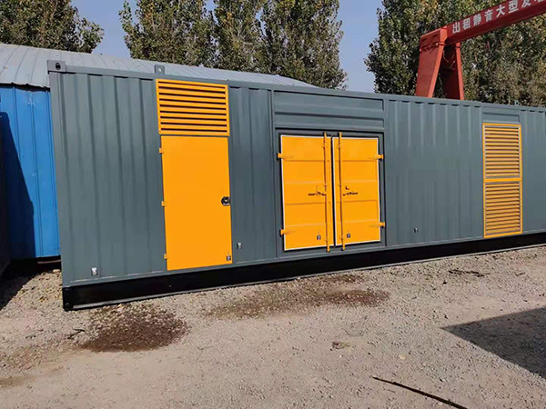 化德300kw 柴油发电机组用多大的空气开关？