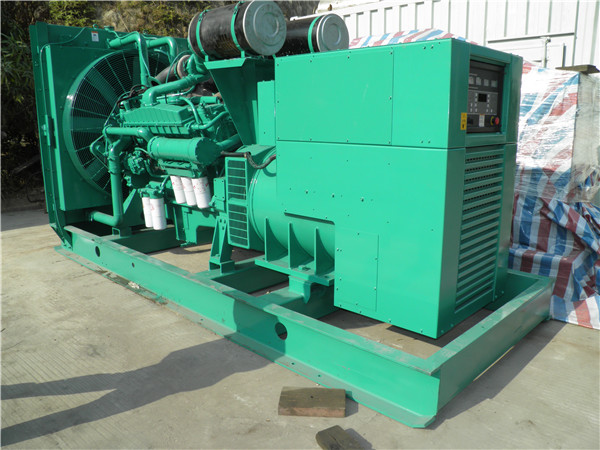 化德发电车出租-柴油发电机组在使用的过程中应该做好哪些防护工作