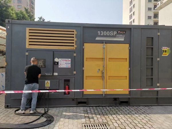 化德500KW发电机组冬季应该配多大的启动电瓶？